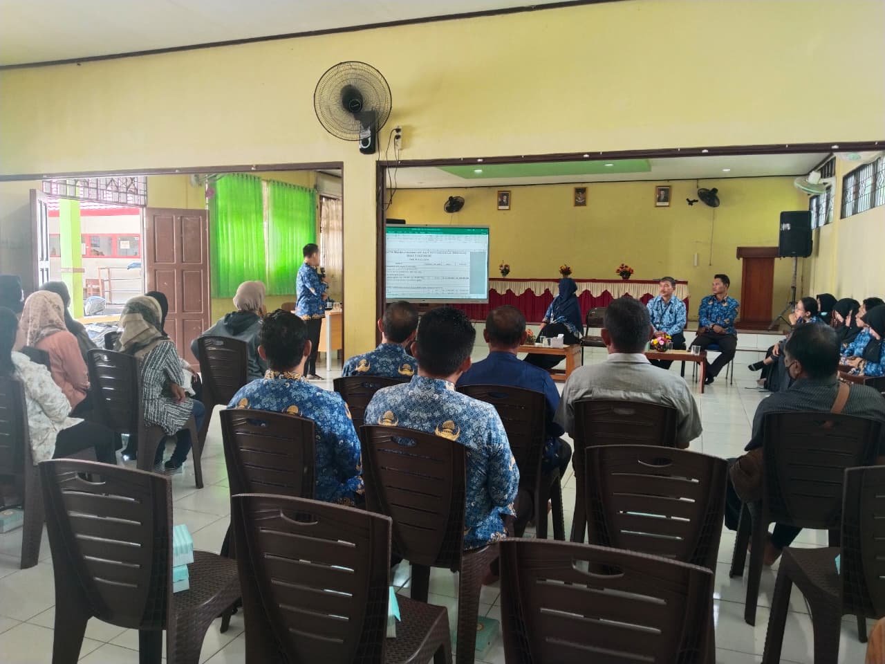 Pertemuan dengan Orang Tua/Wali Murid